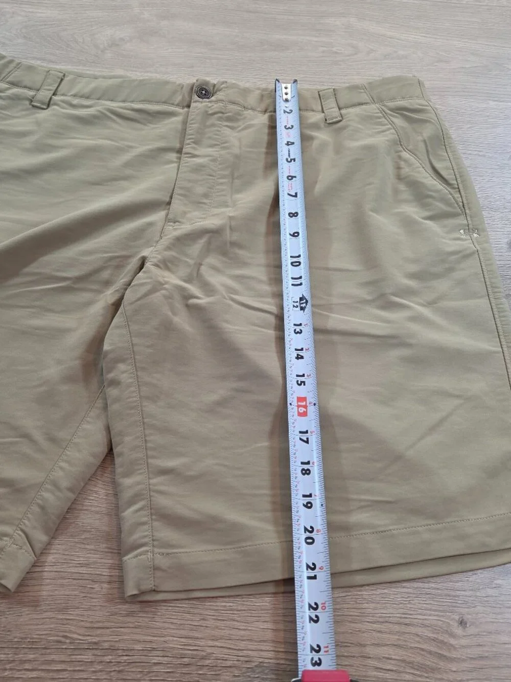 Under Armour Men's Size 42 Khaki Golf Shorts Loose Fit AllSeason Gear 10